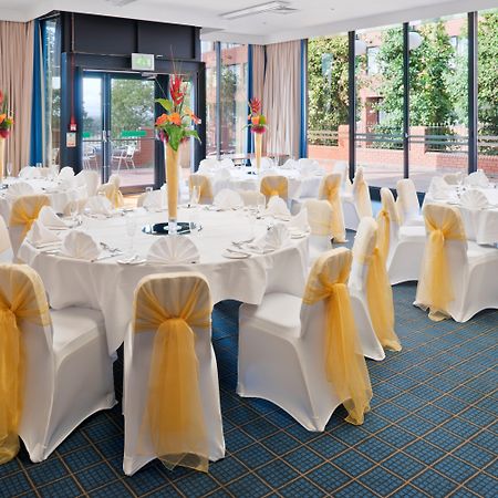 Holiday Inn Runcorn M56 Junction 12 By Ihg Extérieur photo