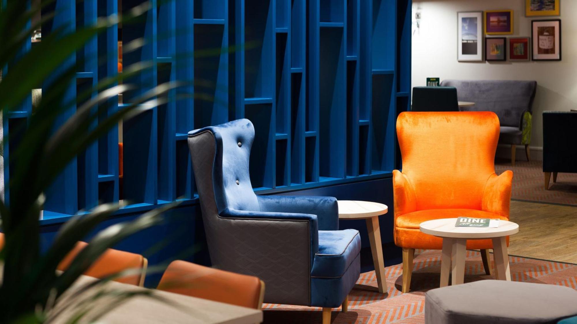 Holiday Inn Runcorn M56 Junction 12 By Ihg Extérieur photo