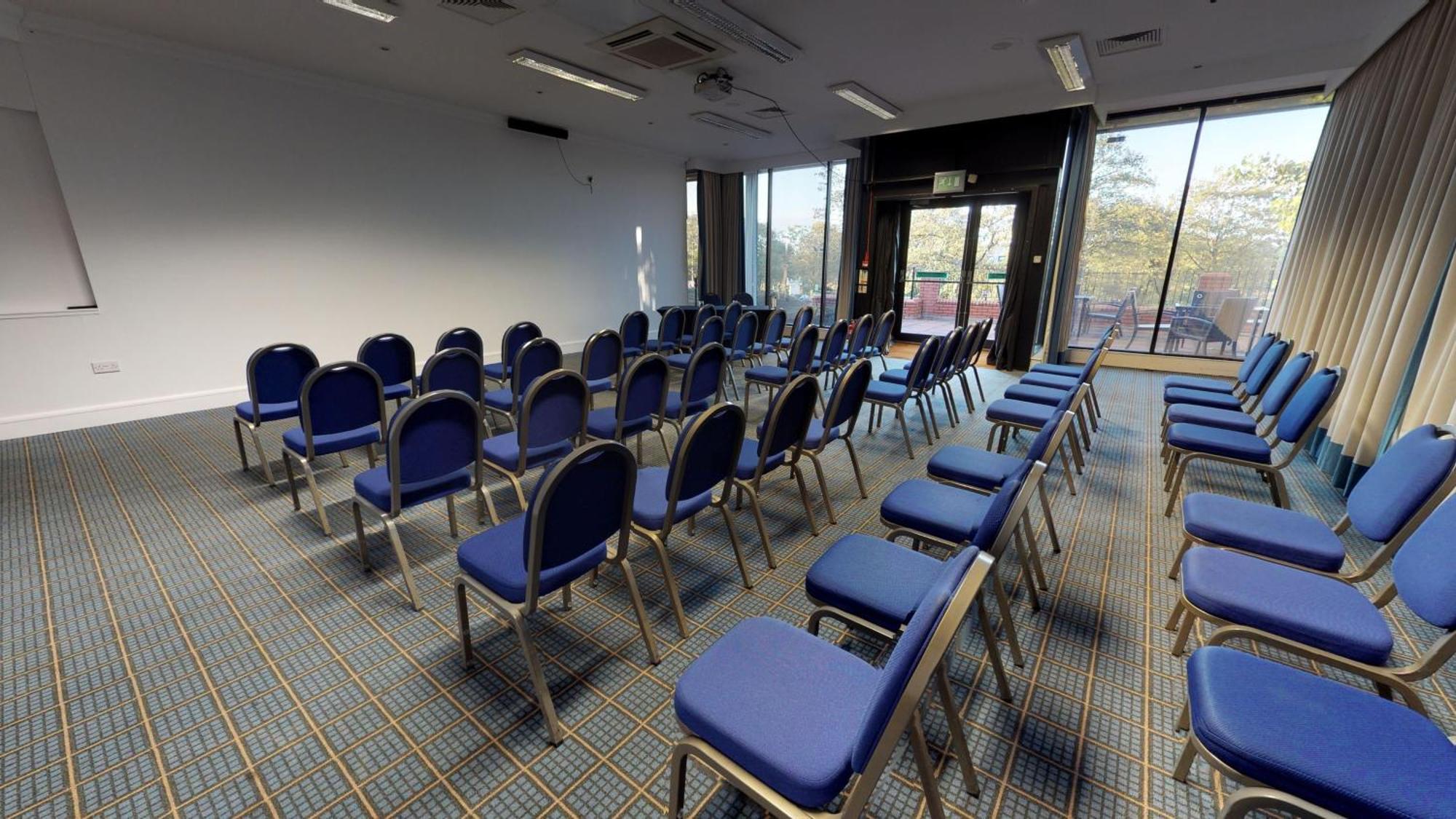 Holiday Inn Runcorn M56 Junction 12 By Ihg Extérieur photo