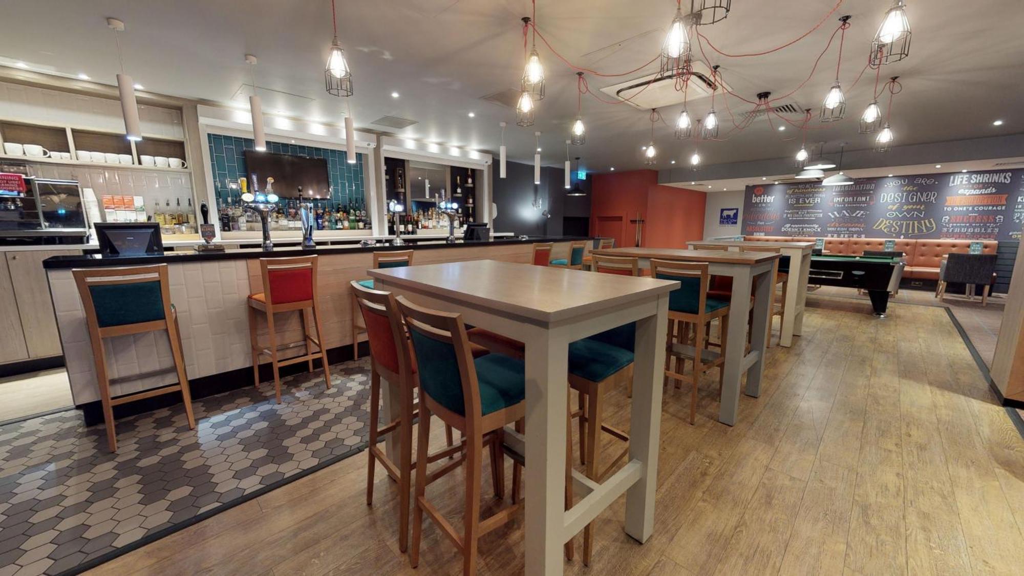 Holiday Inn Runcorn M56 Junction 12 By Ihg Extérieur photo