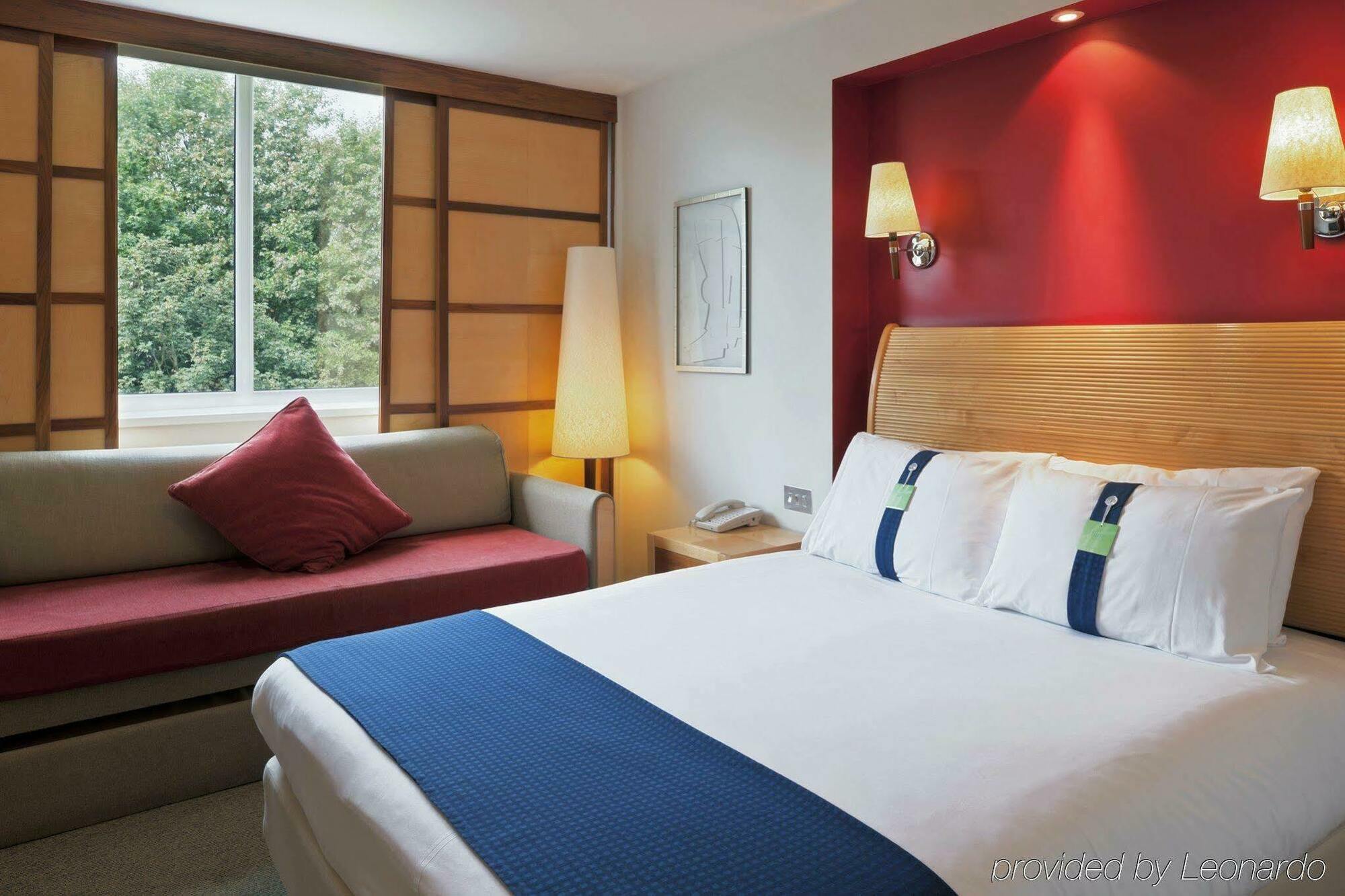 Holiday Inn Runcorn M56 Junction 12 By Ihg Extérieur photo